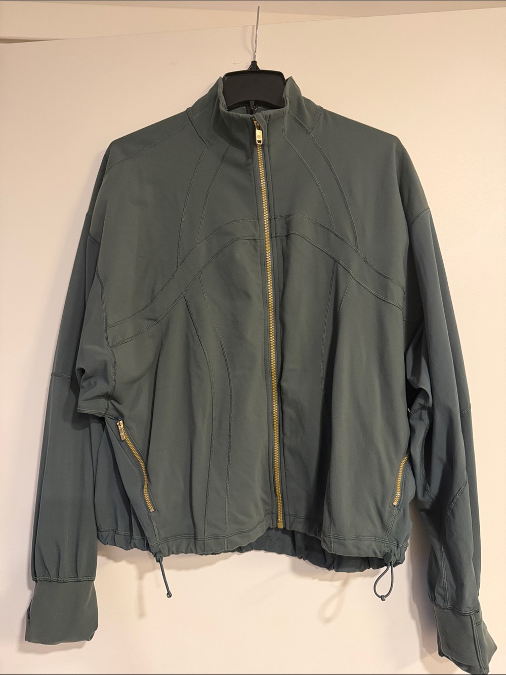 lululemon athletica Green Full-Zip Lightweight Jacket with Gold Zippers